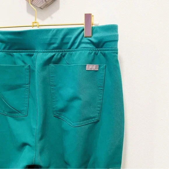 Figs Joggers - Hunter Green - Picture 6 of 8